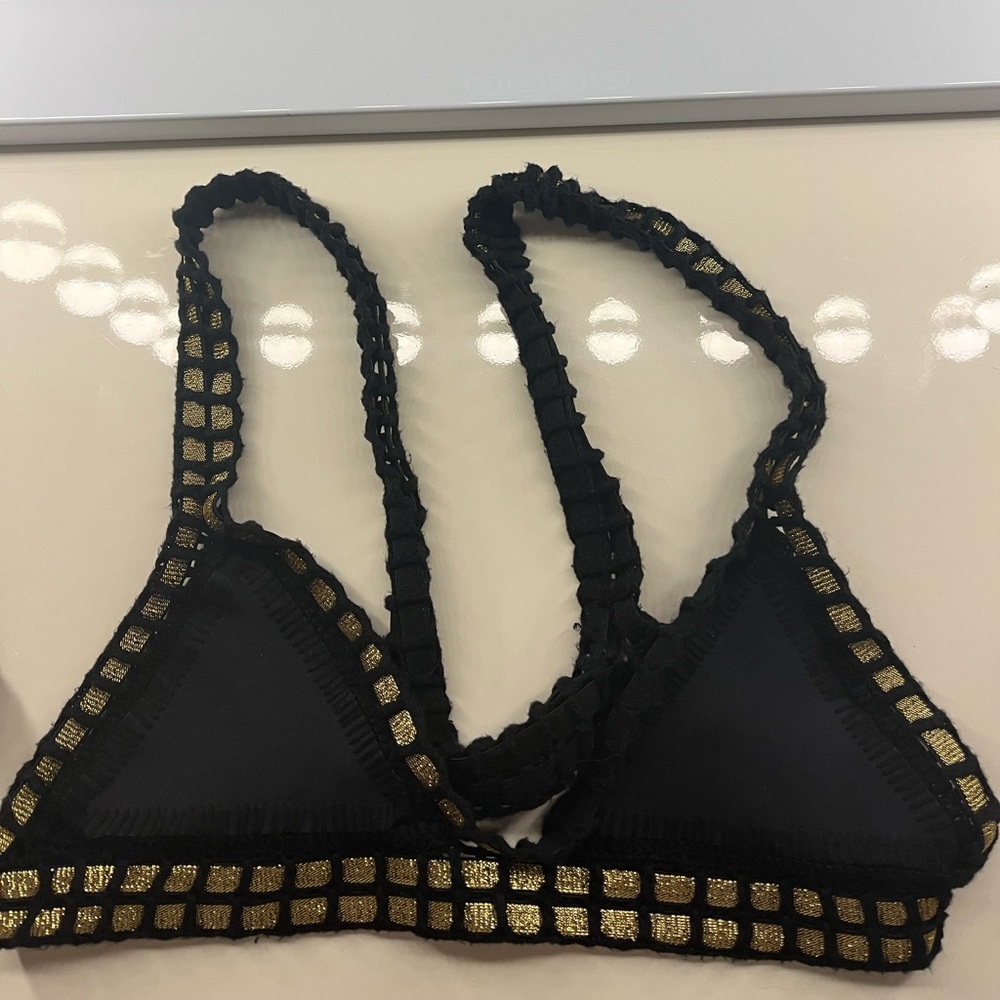 Black and gold Kiini set